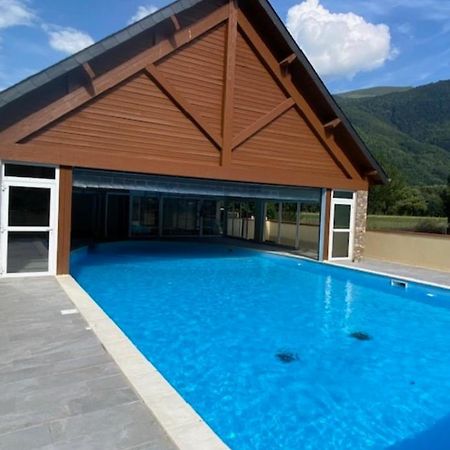 Appartement Les Pics D'Aran Bagneres-de-Luchon Bagian luar foto