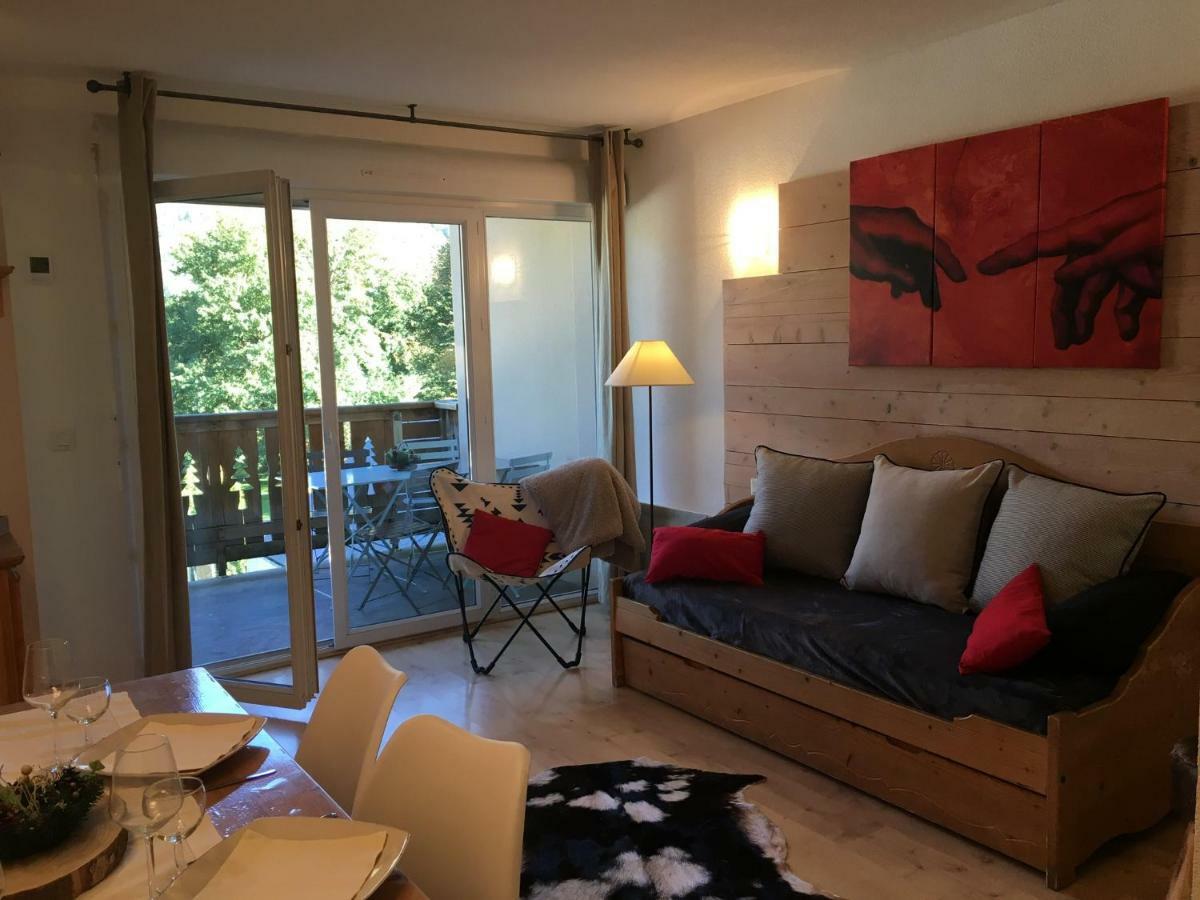 Appartement Les Pics D'Aran Bagneres-de-Luchon Bagian luar foto